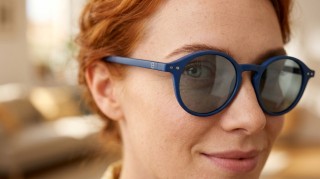 Izipizi Sun #D Navy Blue Vygenerovaný obrázok
