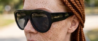 Meller Lira All Black Vygenerovaný obrázok