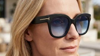 Tom Ford Beatrix-02 FT0613 01W 52 Vygenerovaný obrázok